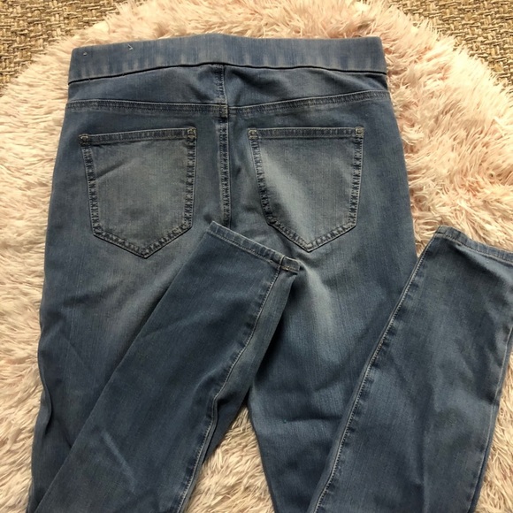 Real Denim High Rise Ankle Jeans - Picture 2 of 4